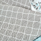 King Size Blue Grey Floral Lightweight Thin Polyester Fabric 3-Piece Quilt Set