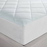 Queen size Washable Quilted Mattress Pad with Elastic Fitted Skirt